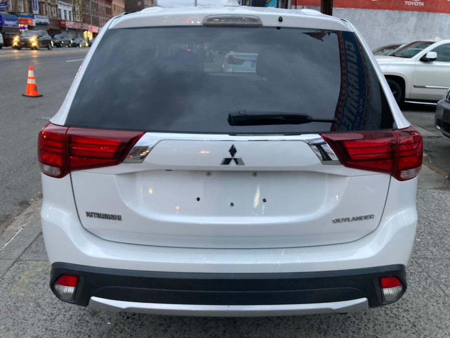 2018 Mitsubishi Outlander ES AWC, available for sale in Brooklyn, New York | Carsbuck Inc.. Brooklyn, New York 2018 Mitsubishi Outlander ES AWC, available for sale in Brooklyn, New York | Carsbuck Inc.. Brooklyn, New York