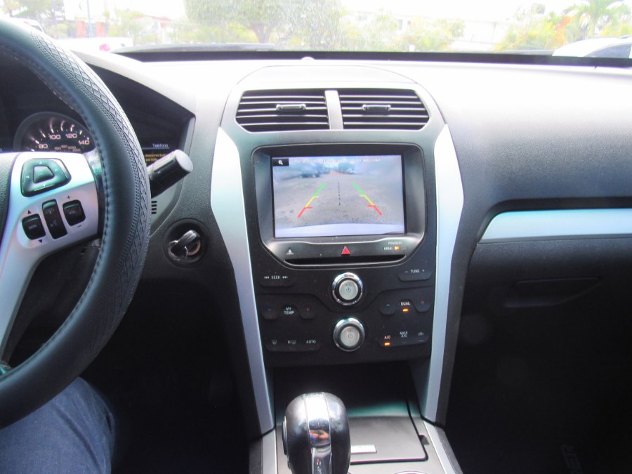 2015 Ford Explorer 4WD 4dr XLT, available for sale in San Francisco de Macoris Rd, Dominican Republic | Hilario Auto Import. San Francisco de Macoris Rd, Dominican Republic 2015 Ford Explorer 4WD 4dr XLT, available for sale in San Francisco de Macoris Rd, Dominican Republic | Hilario Auto Import. San Francisco de Macoris Rd, Dominican Republic