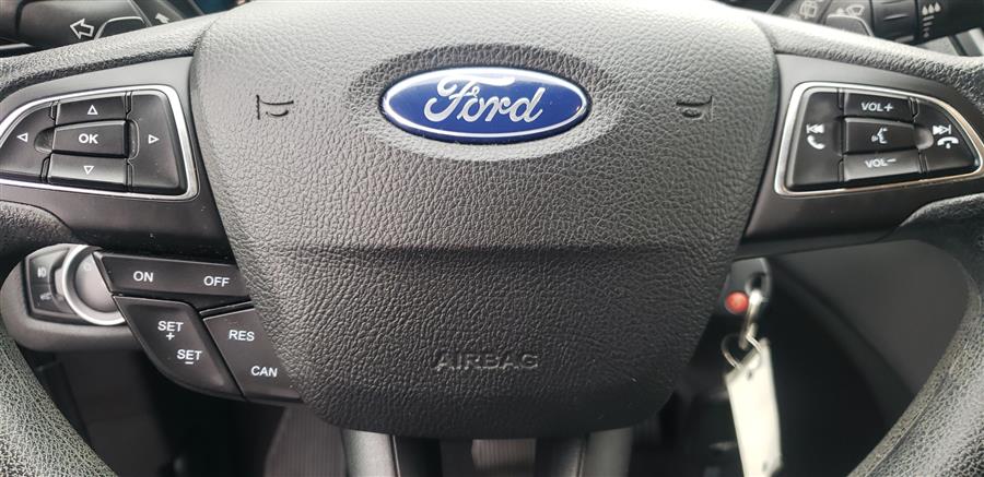 2017 Ford Escape SE 4WD, available for sale in Little Ferry, New Jersey | Victoria Preowned Autos Inc. Little Ferry, New Jersey 2017 Ford Escape SE 4WD, available for sale in Little Ferry, New Jersey | Victoria Preowned Autos Inc. Little Ferry, New Jersey