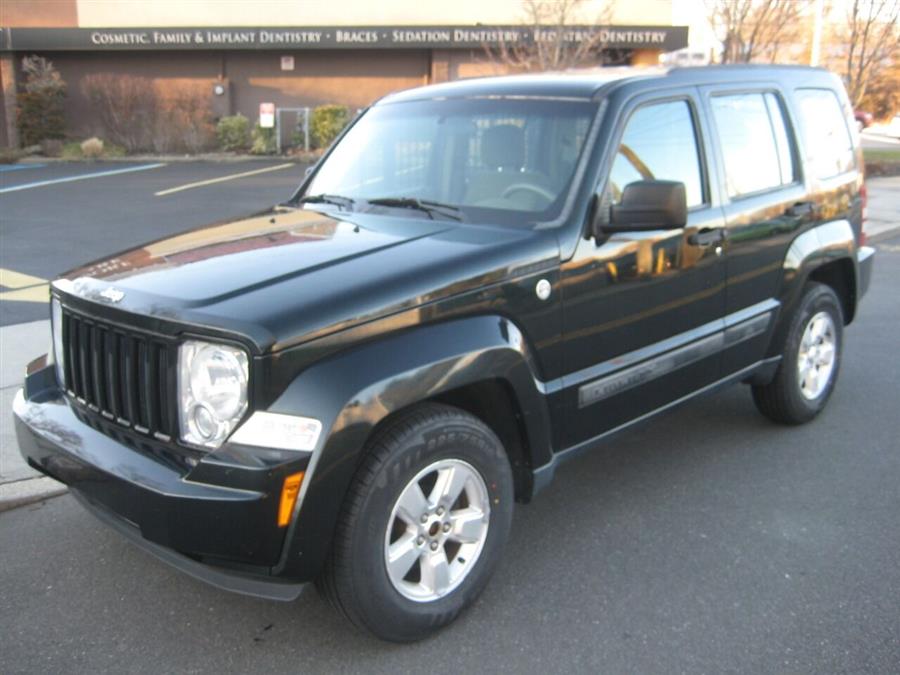 2012 Jeep Liberty Sport 4x4 4dr SUV, available for sale in Massapequa, New York | Rite Choice Auto Inc.. Massapequa, New York