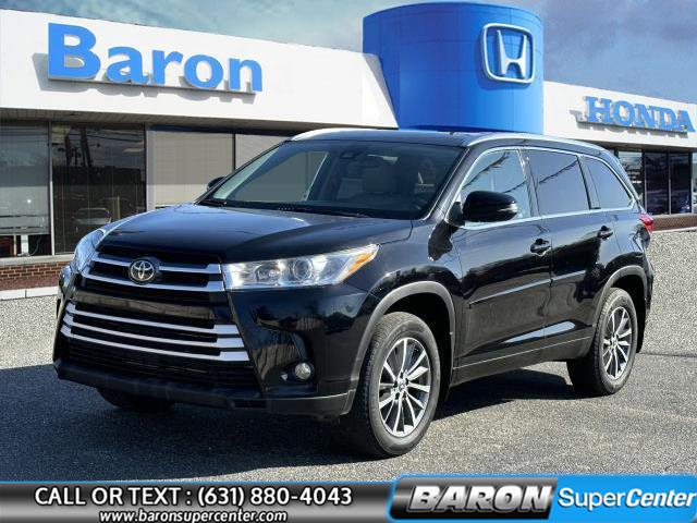 Used Toyota Highlander XLE 2018 | Baron Supercenter. Patchogue, New York