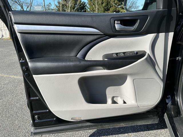 2018 Toyota Highlander XLE, available for sale in Patchogue, New York | Baron Supercenter. Patchogue, New York 2018 Toyota Highlander XLE, available for sale in Patchogue, New York | Baron Supercenter. Patchogue, New York