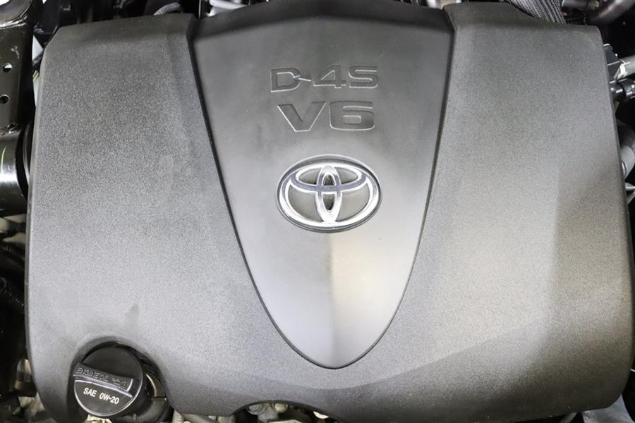 2019 Toyota Highlander XLE, available for sale in Paterson, New Jersey | Fast Track Motors. Paterson, New Jersey 2019 Toyota Highlander XLE, available for sale in Paterson, New Jersey | Fast Track Motors. Paterson, New Jersey