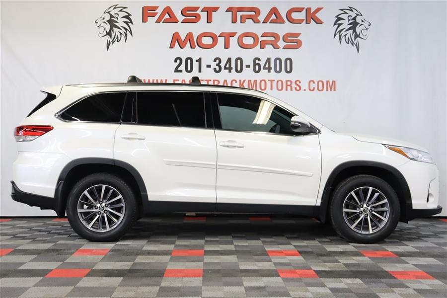 2019 Toyota Highlander XLE, available for sale in Paterson, New Jersey | Fast Track Motors. Paterson, New Jersey 2019 Toyota Highlander XLE, available for sale in Paterson, New Jersey | Fast Track Motors. Paterson, New Jersey