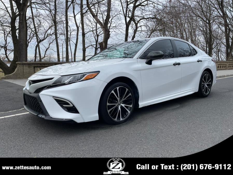 2018 Toyota Camry SE Auto (Natl), available for sale in Jersey City, New Jersey | Zettes Auto Mall. Jersey City, New Jersey