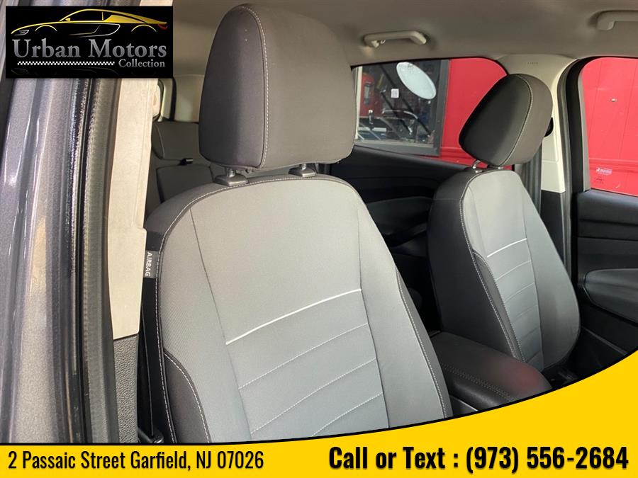 2013 Ford Escape SE, available for sale in Garfield, New Jersey | Urban Motors Collection. Garfield, New Jersey 2013 Ford Escape SE, available for sale in Garfield, New Jersey | Urban Motors Collection. Garfield, New Jersey