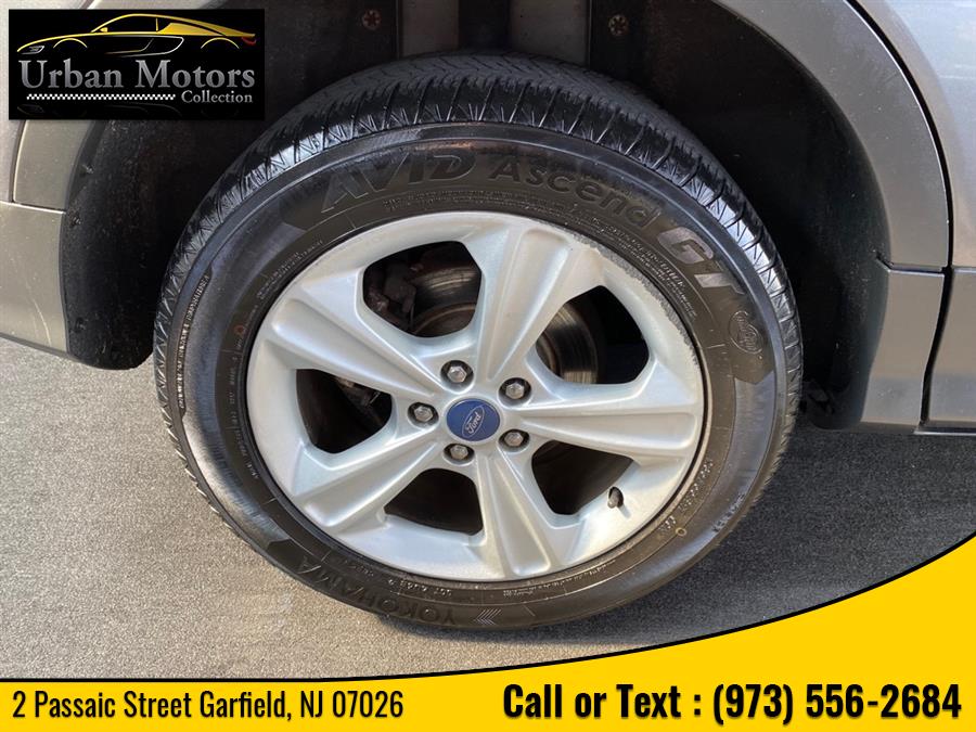 2013 Ford Escape SE, available for sale in Garfield, New Jersey | Urban Motors Collection. Garfield, New Jersey 2013 Ford Escape SE, available for sale in Garfield, New Jersey | Urban Motors Collection. Garfield, New Jersey