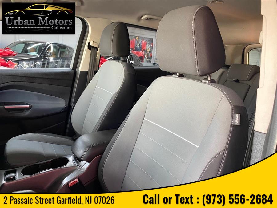2013 Ford Escape SE, available for sale in Garfield, New Jersey | Urban Motors Collection. Garfield, New Jersey 2013 Ford Escape SE, available for sale in Garfield, New Jersey | Urban Motors Collection. Garfield, New Jersey