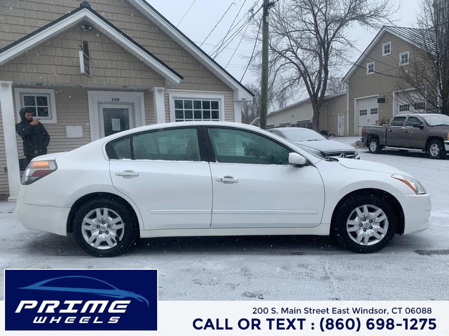 2012 Nissan Altima 4dr Sdn I4 CVT 2.5 S, available for sale in East Windsor, Connecticut | Prime Wheels. East Windsor, Connecticut 2012 Nissan Altima 4dr Sdn I4 CVT 2.5 S, available for sale in East Windsor, Connecticut | Prime Wheels. East Windsor, Connecticut