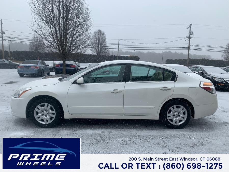 2012 Nissan Altima 4dr Sdn I4 CVT 2.5 S, available for sale in East Windsor, Connecticut | Prime Wheels. East Windsor, Connecticut 2012 Nissan Altima 4dr Sdn I4 CVT 2.5 S, available for sale in East Windsor, Connecticut | Prime Wheels. East Windsor, Connecticut