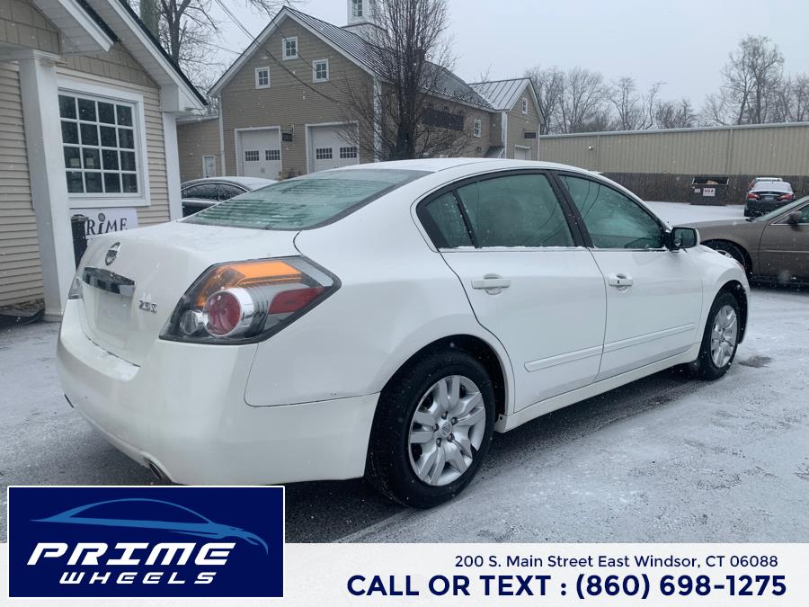 2012 Nissan Altima 4dr Sdn I4 CVT 2.5 S, available for sale in East Windsor, Connecticut | Prime Wheels. East Windsor, Connecticut 2012 Nissan Altima 4dr Sdn I4 CVT 2.5 S, available for sale in East Windsor, Connecticut | Prime Wheels. East Windsor, Connecticut