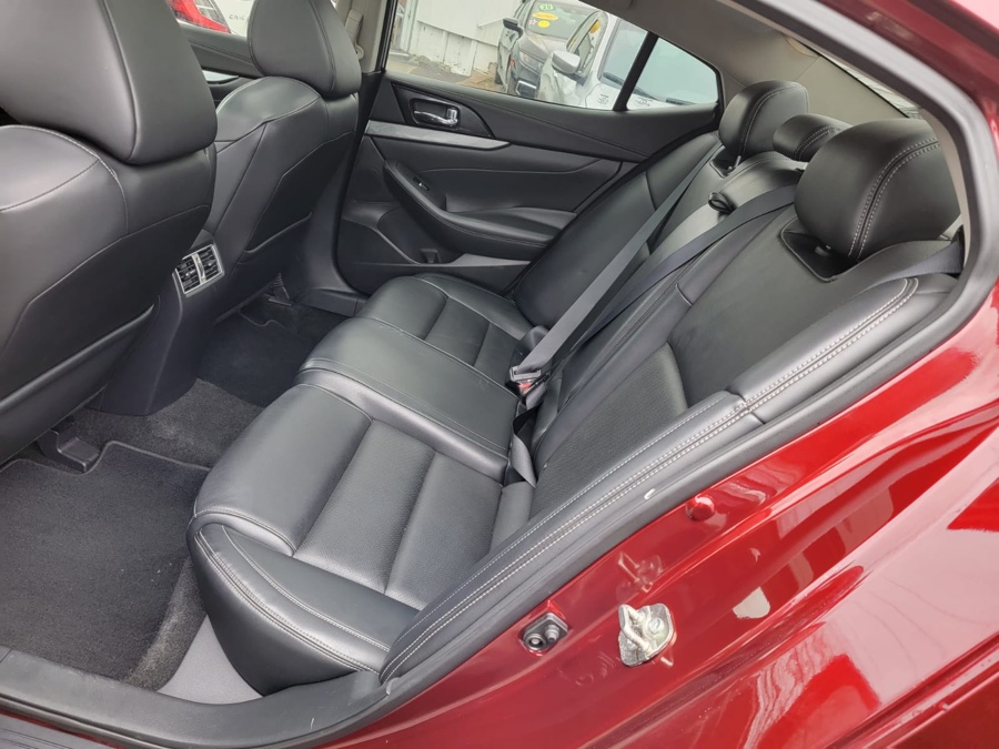 2016 Nissan Maxima 4dr Sdn 3.5 Platinum, available for sale in Milford, Connecticut | Adonai Auto Sales LLC. Milford, Connecticut 2016 Nissan Maxima 4dr Sdn 3.5 Platinum, available for sale in Milford, Connecticut | Adonai Auto Sales LLC. Milford, Connecticut