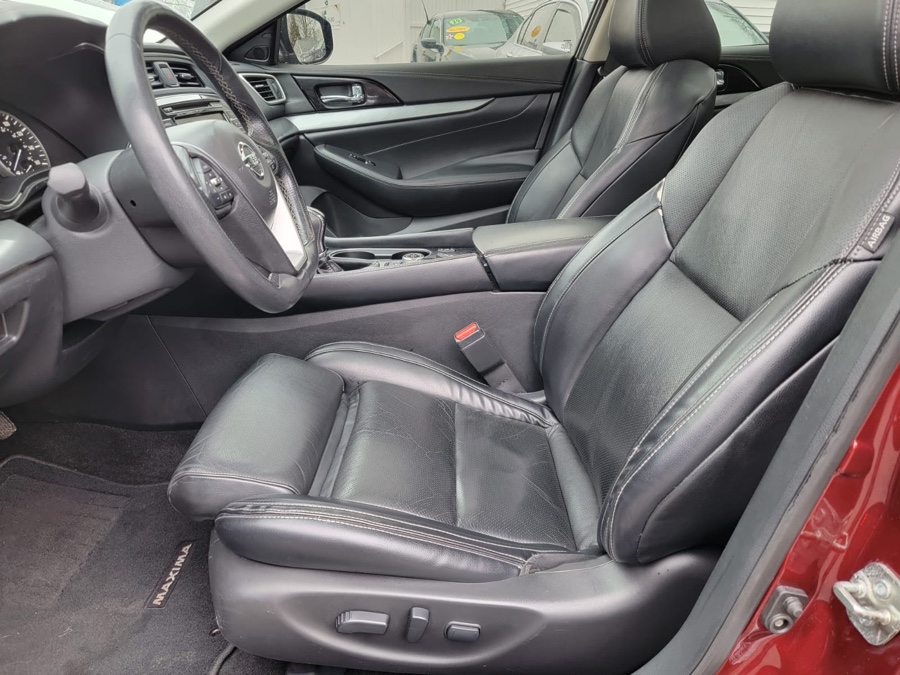 2016 Nissan Maxima 4dr Sdn 3.5 Platinum, available for sale in Milford, Connecticut | Adonai Auto Sales LLC. Milford, Connecticut 2016 Nissan Maxima 4dr Sdn 3.5 Platinum, available for sale in Milford, Connecticut | Adonai Auto Sales LLC. Milford, Connecticut
