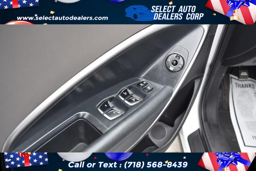 2017 Hyundai Santa Fe Sport 2.4L Auto AWD, available for sale in Brooklyn, New York | Select Auto Dealers Corp. Brooklyn, New York 2017 Hyundai Santa Fe Sport 2.4L Auto AWD, available for sale in Brooklyn, New York | Select Auto Dealers Corp. Brooklyn, New York
