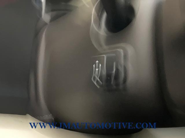 2018 GMC Yukon 4WD 4dr Denali, available for sale in Naugatuck, Connecticut | J&M Automotive Sls&Svc LLC. Naugatuck, Connecticut 2018 GMC Yukon 4WD 4dr Denali, available for sale in Naugatuck, Connecticut | J&M Automotive Sls&Svc LLC. Naugatuck, Connecticut