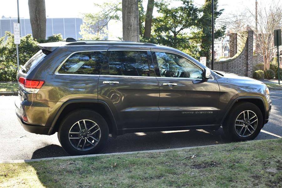 2020 Jeep Grand Cherokee Limited 4x4 4dr SUV, available for sale in Great Neck, New York | Camy Cars. Great Neck, New York 2020 Jeep Grand Cherokee Limited 4x4 4dr SUV, available for sale in Great Neck, New York | Camy Cars. Great Neck, New York