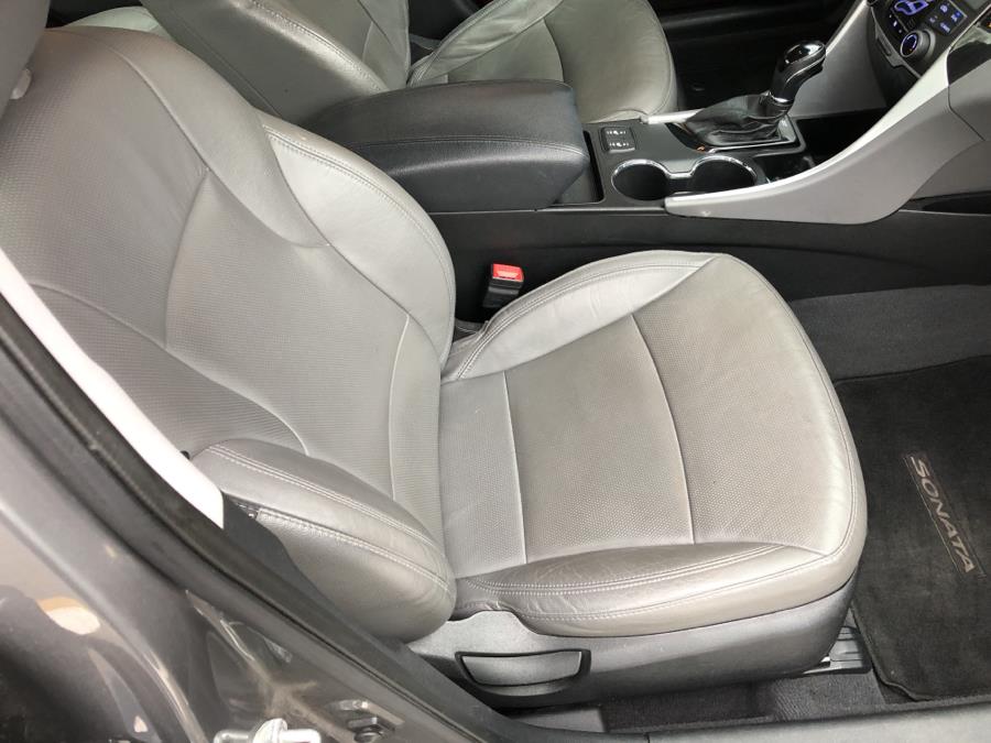 2013 Hyundai Sonata 4dr Sdn 2.4L Auto Limited, available for sale in Waterbury, Connecticut | National Auto Brokers, Inc.. Waterbury, Connecticut 2013 Hyundai Sonata 4dr Sdn 2.4L Auto Limited, available for sale in Waterbury, Connecticut | National Auto Brokers, Inc.. Waterbury, Connecticut