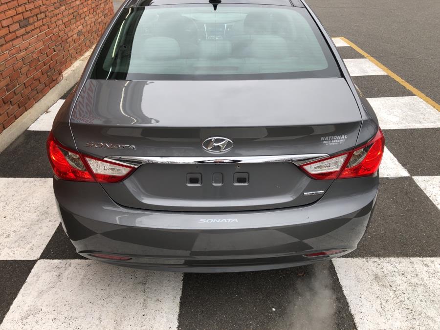 2013 Hyundai Sonata 4dr Sdn 2.4L Auto Limited, available for sale in Waterbury, Connecticut | National Auto Brokers, Inc.. Waterbury, Connecticut 2013 Hyundai Sonata 4dr Sdn 2.4L Auto Limited, available for sale in Waterbury, Connecticut | National Auto Brokers, Inc.. Waterbury, Connecticut
