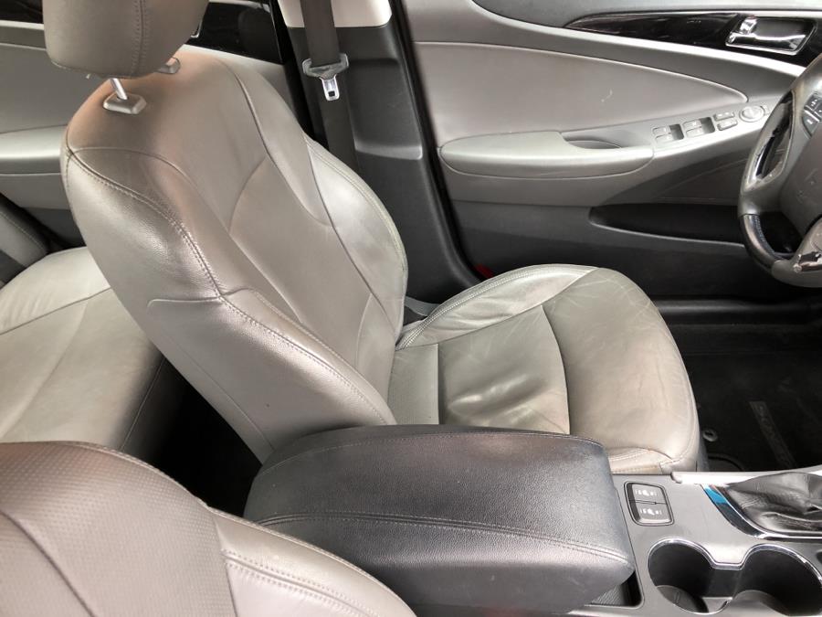 2013 Hyundai Sonata 4dr Sdn 2.4L Auto Limited, available for sale in Waterbury, Connecticut | National Auto Brokers, Inc.. Waterbury, Connecticut 2013 Hyundai Sonata 4dr Sdn 2.4L Auto Limited, available for sale in Waterbury, Connecticut | National Auto Brokers, Inc.. Waterbury, Connecticut