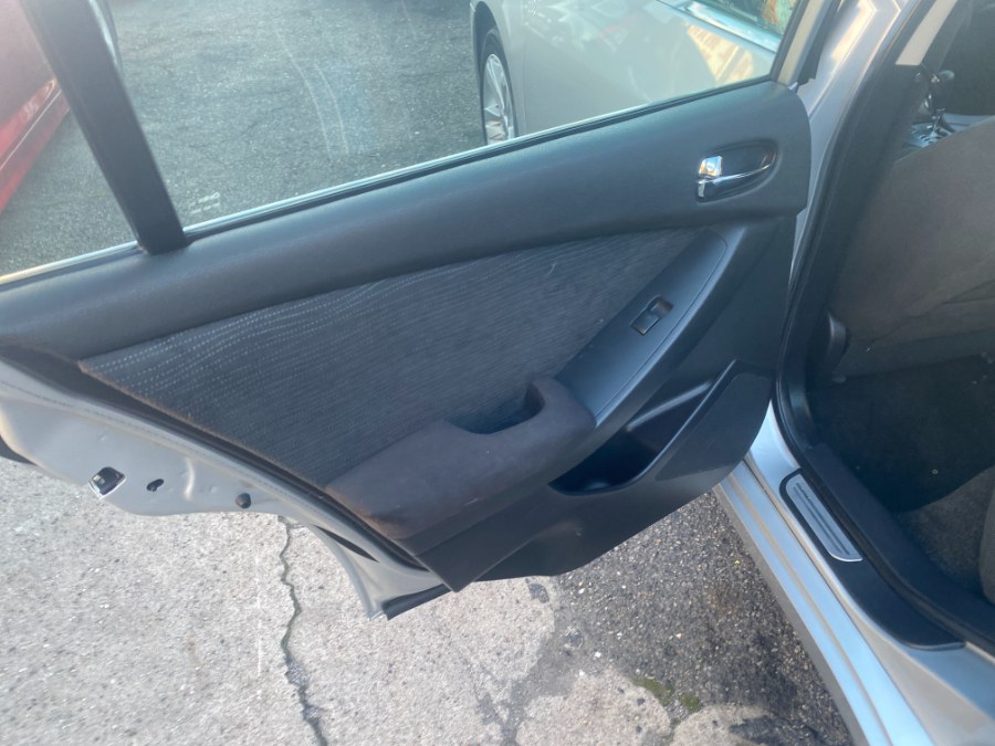 2012 Nissan Altima 4dr Sdn V6 CVT 3.5 SR, available for sale in Middle Village, New York | Middle Village Motors . Middle Village, New York 2012 Nissan Altima 4dr Sdn V6 CVT 3.5 SR, available for sale in Middle Village, New York | Middle Village Motors . Middle Village, New York