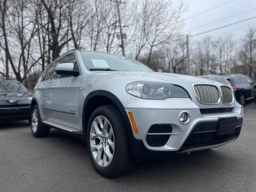 2013 BMW X5 Premium. 3RD ROW SEAT!! CLEAN CARFAX. Low Miles!!!, available for sale in Elmont, New York | Sunrise of Elmont. Elmont, New York 2013 BMW X5 Premium. 3RD ROW SEAT!! CLEAN CARFAX. Low Miles!!!, available for sale in Elmont, New York | Sunrise of Elmont. Elmont, New York