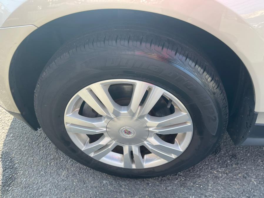 2013 Cadillac SRX AWD 4dr Luxury Collection, available for sale in Irvington, New Jersey | Elis Motors Corp. Irvington, New Jersey 2013 Cadillac SRX AWD 4dr Luxury Collection, available for sale in Irvington, New Jersey | Elis Motors Corp. Irvington, New Jersey