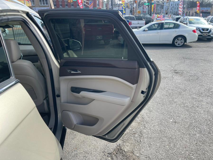 2013 Cadillac SRX AWD 4dr Luxury Collection, available for sale in Irvington, New Jersey | Elis Motors Corp. Irvington, New Jersey 2013 Cadillac SRX AWD 4dr Luxury Collection, available for sale in Irvington, New Jersey | Elis Motors Corp. Irvington, New Jersey