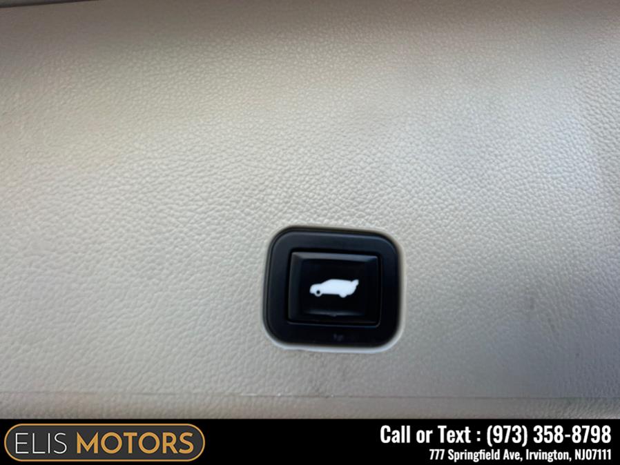 2013 Cadillac SRX AWD 4dr Luxury Collection, available for sale in Irvington, New Jersey | Elis Motors Corp. Irvington, New Jersey 2013 Cadillac SRX AWD 4dr Luxury Collection, available for sale in Irvington, New Jersey | Elis Motors Corp. Irvington, New Jersey