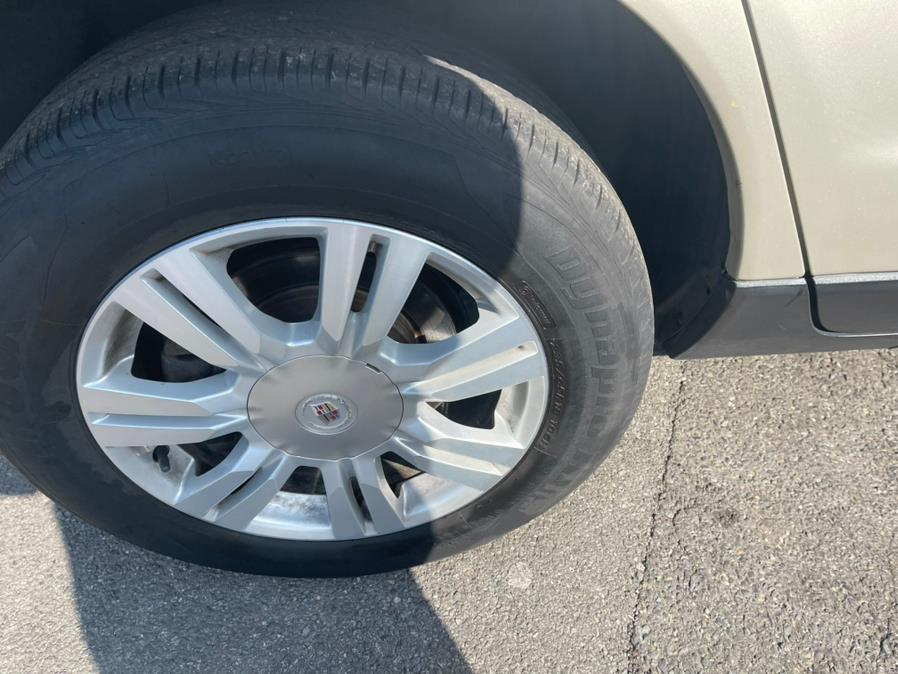2013 Cadillac SRX AWD 4dr Luxury Collection, available for sale in Irvington, New Jersey | Elis Motors Corp. Irvington, New Jersey 2013 Cadillac SRX AWD 4dr Luxury Collection, available for sale in Irvington, New Jersey | Elis Motors Corp. Irvington, New Jersey