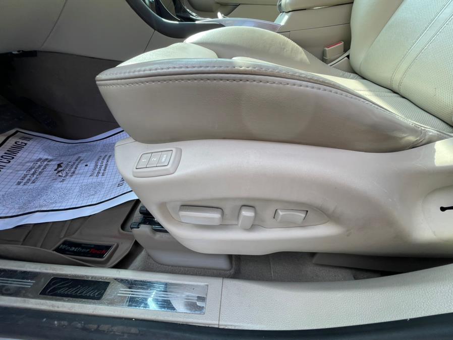 2013 Cadillac SRX AWD 4dr Luxury Collection, available for sale in Irvington, New Jersey | Elis Motors Corp. Irvington, New Jersey 2013 Cadillac SRX AWD 4dr Luxury Collection, available for sale in Irvington, New Jersey | Elis Motors Corp. Irvington, New Jersey