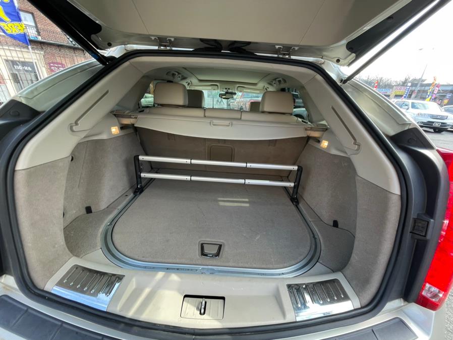 2013 Cadillac SRX AWD 4dr Luxury Collection, available for sale in Irvington, New Jersey | Elis Motors Corp. Irvington, New Jersey 2013 Cadillac SRX AWD 4dr Luxury Collection, available for sale in Irvington, New Jersey | Elis Motors Corp. Irvington, New Jersey