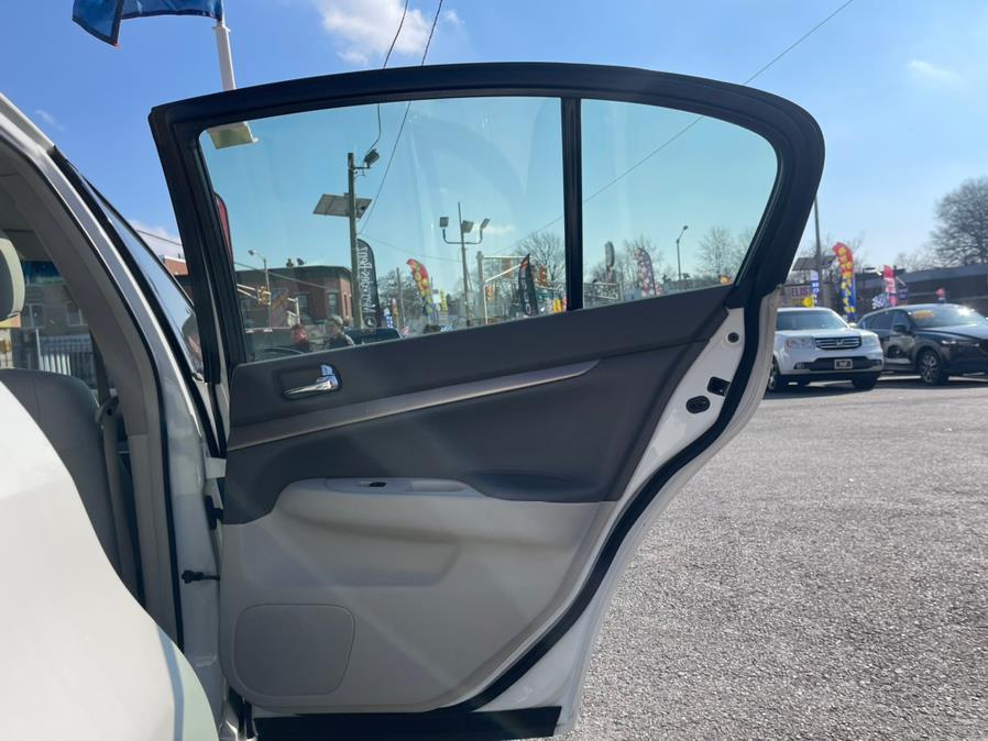 2013 Infiniti G37 Sedan 4dr x AWD, available for sale in Irvington, New Jersey | Elis Motors Corp. Irvington, New Jersey 2013 Infiniti G37 Sedan 4dr x AWD, available for sale in Irvington, New Jersey | Elis Motors Corp. Irvington, New Jersey