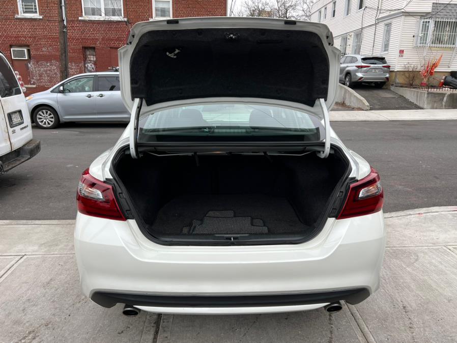 2018 Nissan Altima 2.5 SR Sedan, available for sale in Jamaica, New York | Sunrise Autoland. Jamaica, New York 2018 Nissan Altima 2.5 SR Sedan, available for sale in Jamaica, New York | Sunrise Autoland. Jamaica, New York