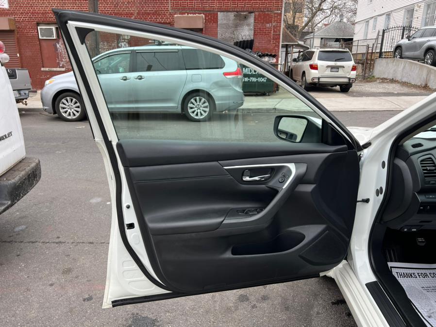 2018 Nissan Altima 2.5 SR Sedan, available for sale in Jamaica, New York | Sunrise Autoland. Jamaica, New York 2018 Nissan Altima 2.5 SR Sedan, available for sale in Jamaica, New York | Sunrise Autoland. Jamaica, New York