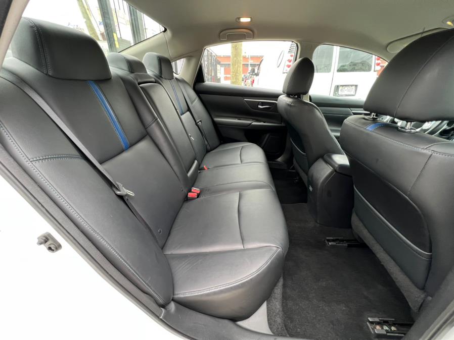 2018 Nissan Altima 2.5 SR Sedan, available for sale in Jamaica, New York | Sunrise Autoland. Jamaica, New York 2018 Nissan Altima 2.5 SR Sedan, available for sale in Jamaica, New York | Sunrise Autoland. Jamaica, New York
