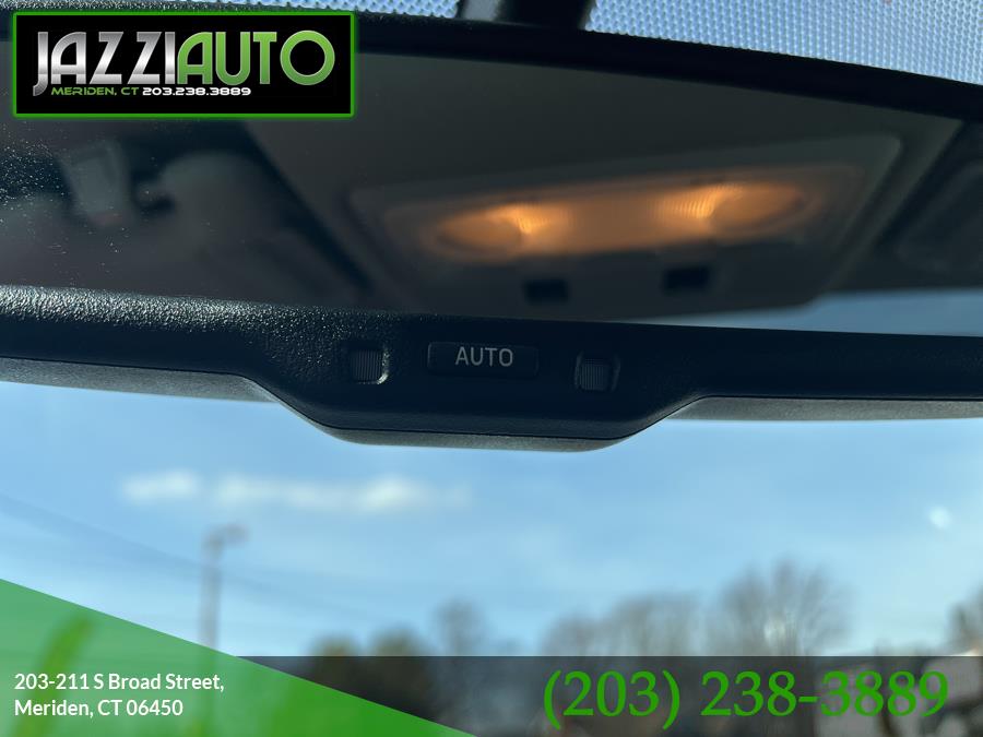 2015 Toyota RAV4 AWD 4dr Limited (Natl), available for sale in Meriden, Connecticut | Jazzi Auto Sales LLC. Meriden, Connecticut 2015 Toyota RAV4 AWD 4dr Limited (Natl), available for sale in Meriden, Connecticut | Jazzi Auto Sales LLC. Meriden, Connecticut