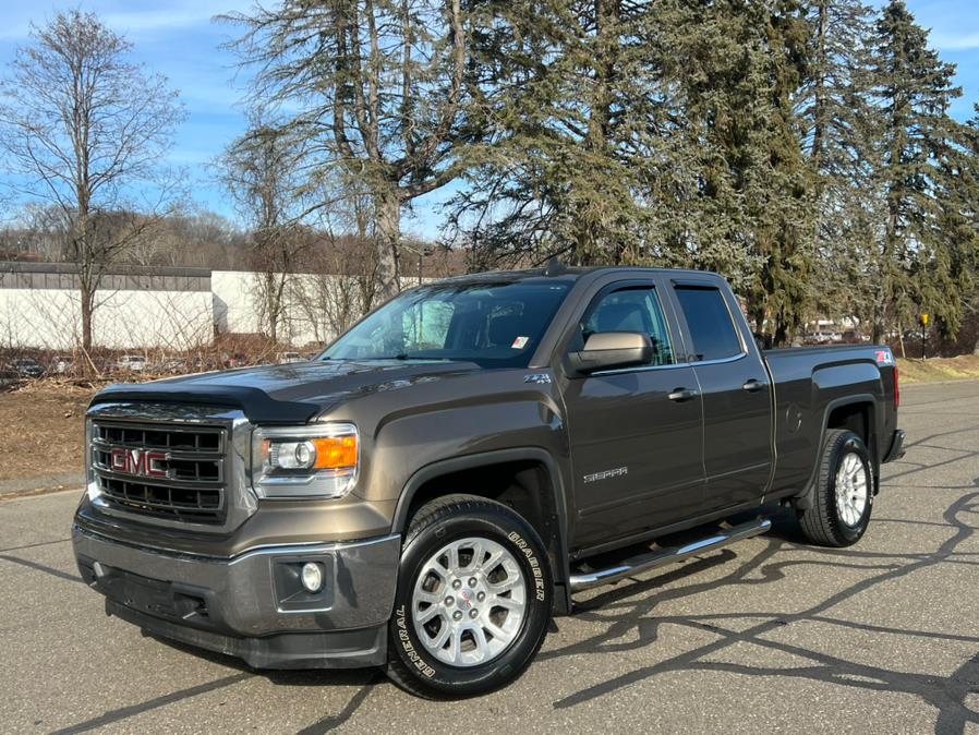 Used 2015 GMC Sierra 1500 in Waterbury, Connecticut | Platinum Auto Care. Waterbury, Connecticut