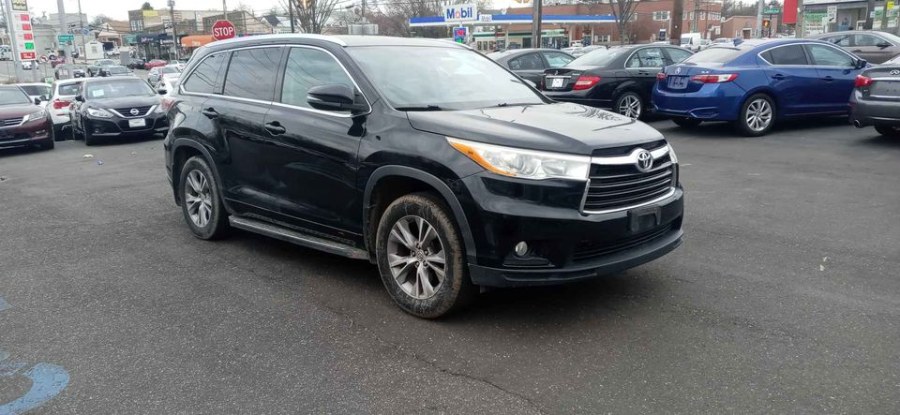 2014 Toyota Highlander XLE. CLEAN CARFAX. ONE OWNER!!!, available for sale in Rosedale, New York | Sunrise Auto Sales. Rosedale, New York 2014 Toyota Highlander XLE. CLEAN CARFAX. ONE OWNER!!!, available for sale in Rosedale, New York | Sunrise Auto Sales. Rosedale, New York