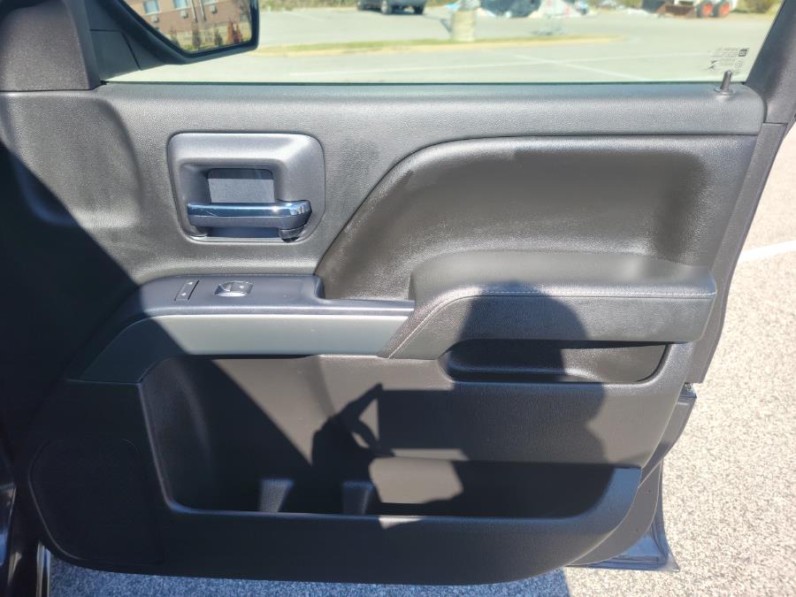 2016 Chevrolet Silverado 1500 4WD Double Cab 143.5" LT w/1LT, available for sale in Philadelphia, Pennsylvania | Eugen's Auto Sales & Repairs. Philadelphia, Pennsylvania 2016 Chevrolet Silverado 1500 4WD Double Cab 143.5" LT w/1LT, available for sale in Philadelphia, Pennsylvania | Eugen's Auto Sales & Repairs. Philadelphia, Pennsylvania