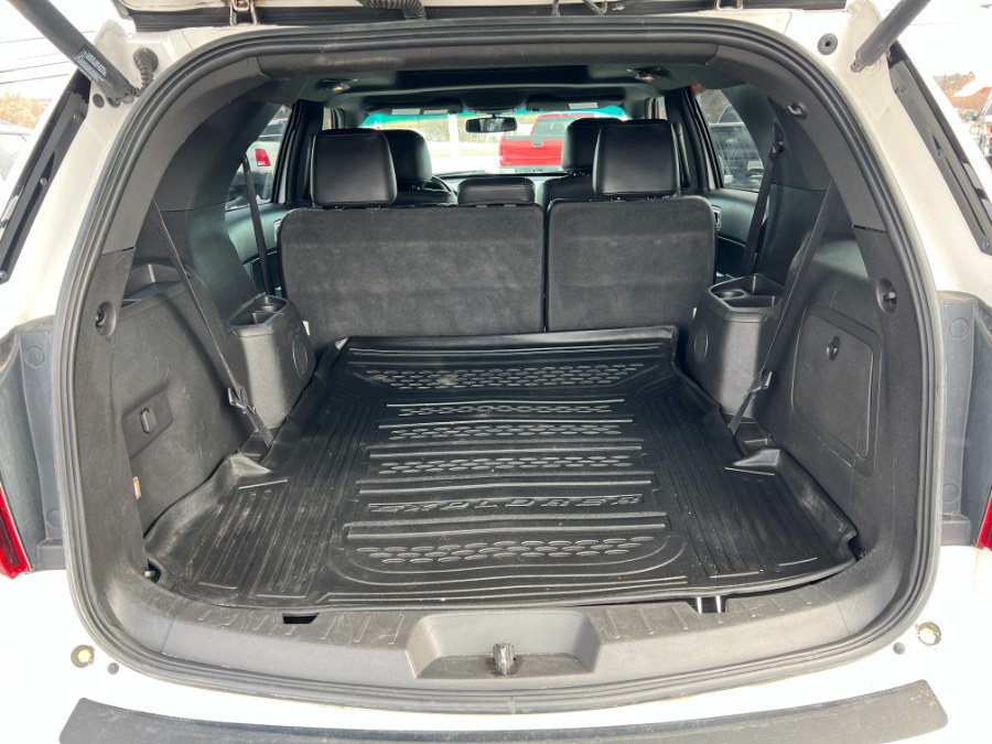 2014 Ford Explorer 4WD 4dr XLT, available for sale in Ortonville, Michigan | Marsh Auto Sales LLC. Ortonville, Michigan 2014 Ford Explorer 4WD 4dr XLT, available for sale in Ortonville, Michigan | Marsh Auto Sales LLC. Ortonville, Michigan