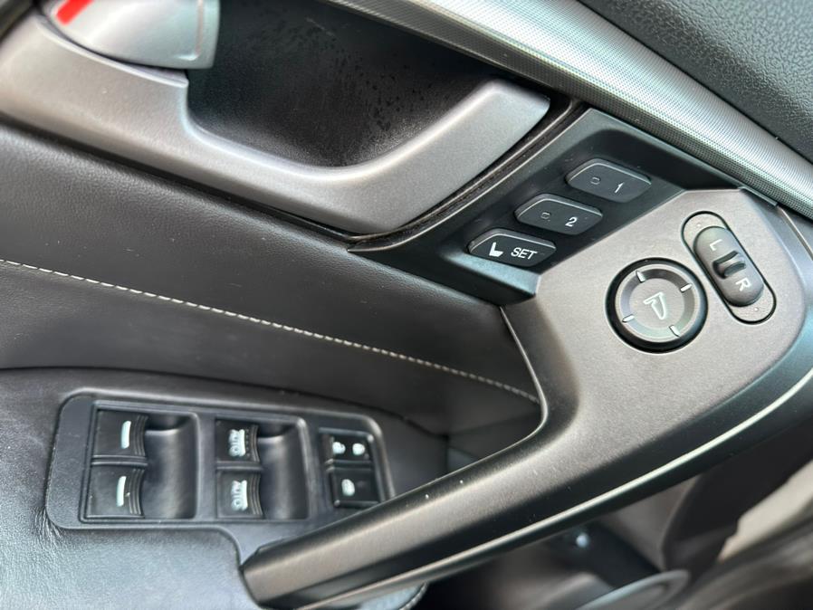 2011 Acura TL 4dr Sdn Auto SH-AWD Tech HPT, available for sale in Manchester, Connecticut | Carsonmain LLC. Manchester, Connecticut 2011 Acura TL 4dr Sdn Auto SH-AWD Tech HPT, available for sale in Manchester, Connecticut | Carsonmain LLC. Manchester, Connecticut