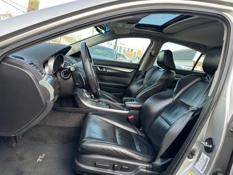 2011 Acura TL 4dr Sdn Auto SH-AWD Tech HPT, available for sale in Manchester, Connecticut | Carsonmain LLC. Manchester, Connecticut 2011 Acura TL 4dr Sdn Auto SH-AWD Tech HPT, available for sale in Manchester, Connecticut | Carsonmain LLC. Manchester, Connecticut