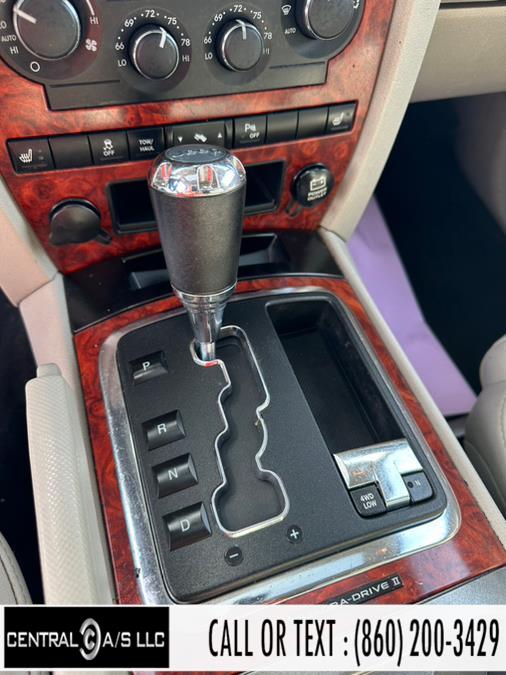 2007 Jeep Commander 4WD 4dr Limited, available for sale in East Windsor, Connecticut | Central A/S LLC. East Windsor, Connecticut 2007 Jeep Commander 4WD 4dr Limited, available for sale in East Windsor, Connecticut | Central A/S LLC. East Windsor, Connecticut