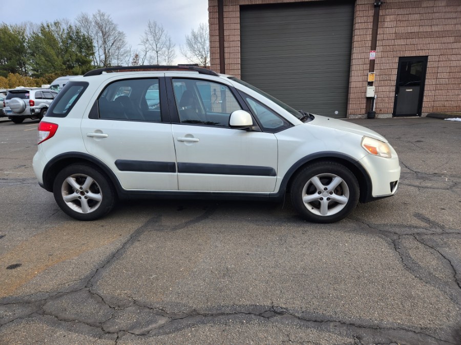 2009 Suzuki SX4 5dr HB Auto Technology Pkg AWD, available for sale in Bristol, Connecticut | Dealmax Motors LLC. Bristol, Connecticut 2009 Suzuki SX4 5dr HB Auto Technology Pkg AWD, available for sale in Bristol, Connecticut | Dealmax Motors LLC. Bristol, Connecticut