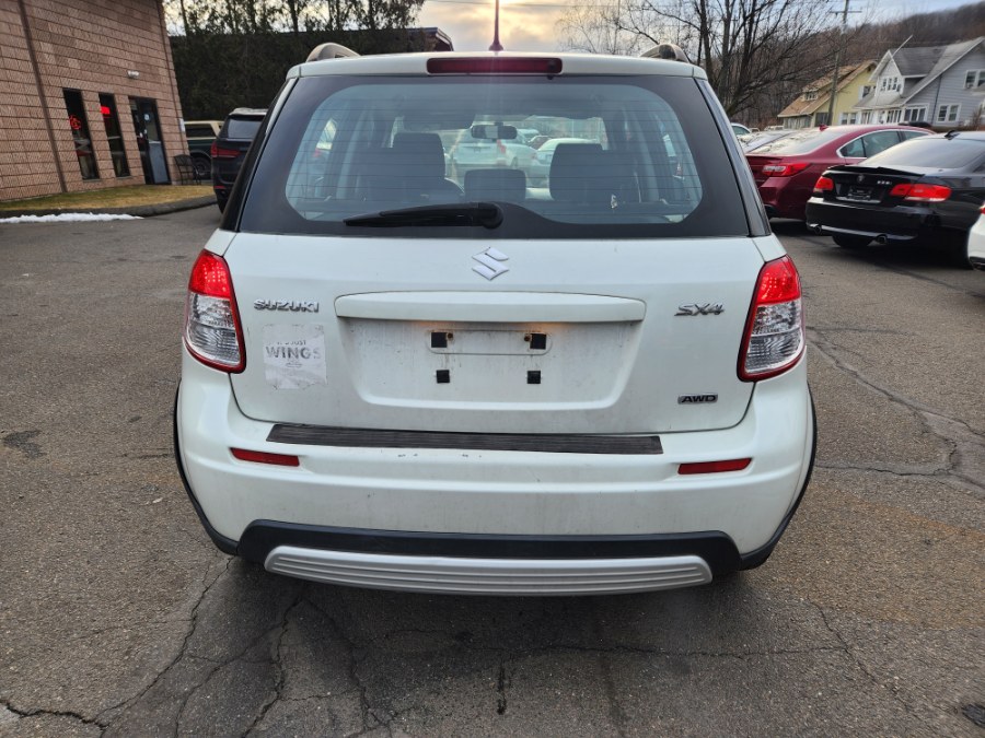 2009 Suzuki SX4 5dr HB Auto Technology Pkg AWD, available for sale in Bristol, Connecticut | Dealmax Motors LLC. Bristol, Connecticut 2009 Suzuki SX4 5dr HB Auto Technology Pkg AWD, available for sale in Bristol, Connecticut | Dealmax Motors LLC. Bristol, Connecticut