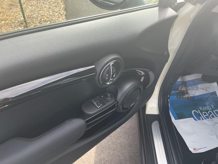 2018 MINI Hardtop 2 Door Cooper S FWD, available for sale in Old Saybrook, Connecticut | Saybrook Auto Barn. Old Saybrook, Connecticut 2018 MINI Hardtop 2 Door Cooper S FWD, available for sale in Old Saybrook, Connecticut | Saybrook Auto Barn. Old Saybrook, Connecticut
