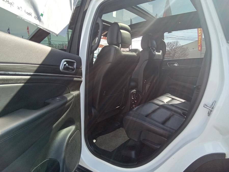 2021 Jeep Grand Cherokee Limited 4x4, available for sale in Irvington, New Jersey | NJ Used Cars Center. Irvington, New Jersey 2021 Jeep Grand Cherokee Limited 4x4, available for sale in Irvington, New Jersey | NJ Used Cars Center. Irvington, New Jersey
