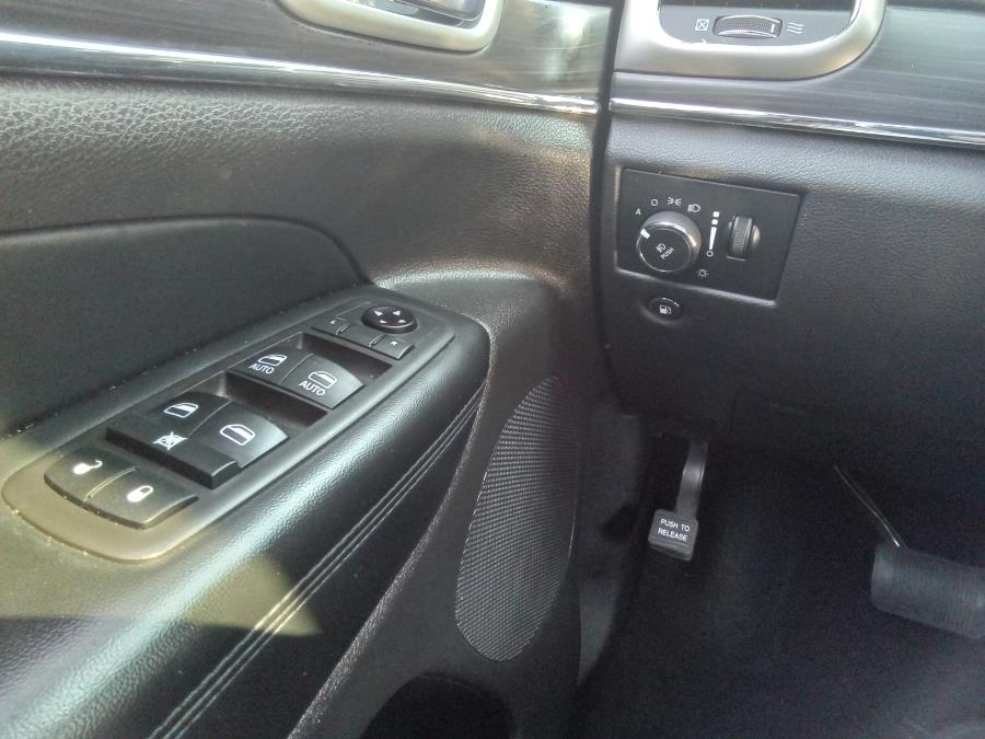2021 Jeep Grand Cherokee Limited 4x4, available for sale in Irvington, New Jersey | NJ Used Cars Center. Irvington, New Jersey 2021 Jeep Grand Cherokee Limited 4x4, available for sale in Irvington, New Jersey | NJ Used Cars Center. Irvington, New Jersey