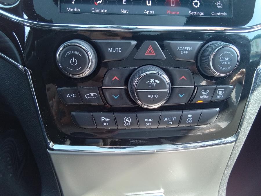 2021 Jeep Grand Cherokee Limited 4x4, available for sale in Irvington, New Jersey | NJ Used Cars Center. Irvington, New Jersey 2021 Jeep Grand Cherokee Limited 4x4, available for sale in Irvington, New Jersey | NJ Used Cars Center. Irvington, New Jersey