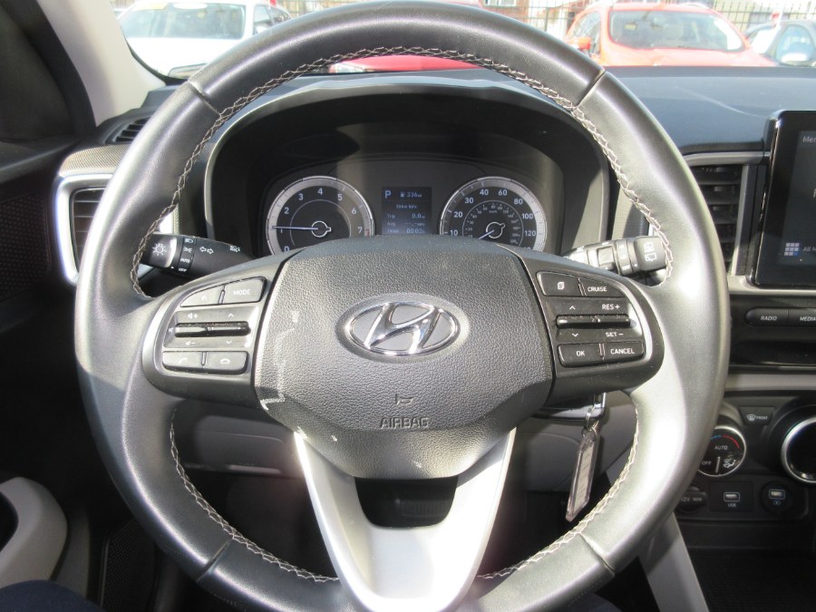 2021 Hyundai Venue SEL IVT, available for sale in Linden, New Jersey | Route 27 Auto Mall. Linden, New Jersey 2021 Hyundai Venue SEL IVT, available for sale in Linden, New Jersey | Route 27 Auto Mall. Linden, New Jersey